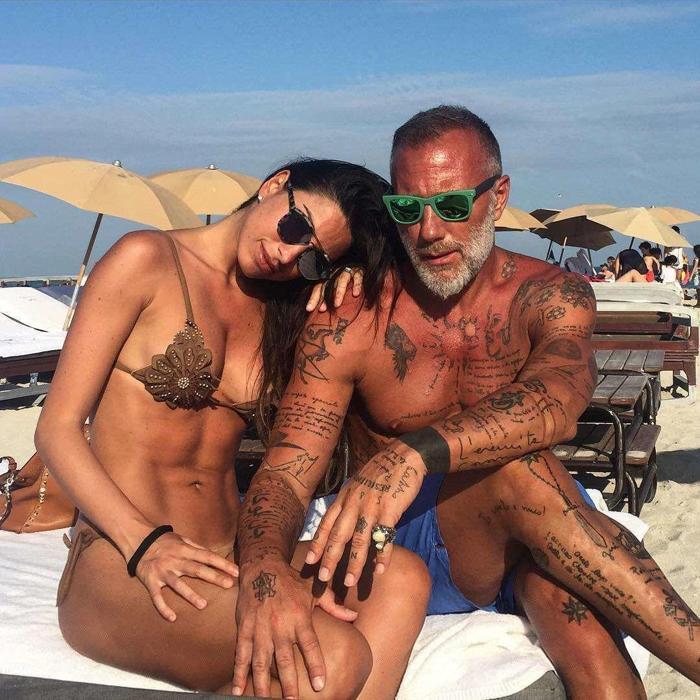 Belen Rodriguez kendini sahillere attı