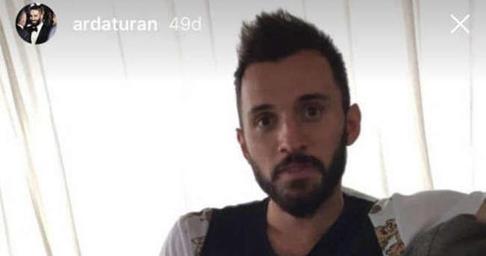 Arda Turan, Emre Çolakla böyle dalga geçti