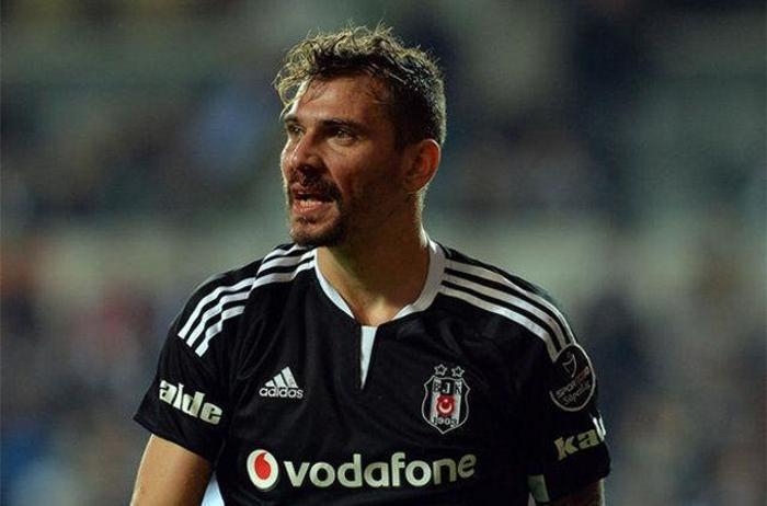 Beşiktaş bir transferi daha bitirdi