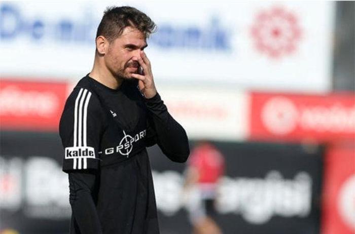 Beşiktaş bir transferi daha bitirdi