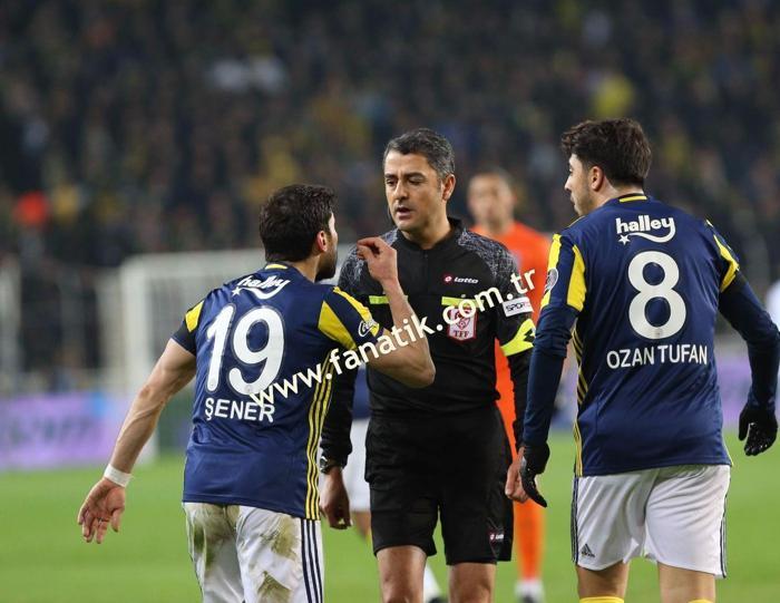 Fenerbahçe-Başakşehir maçından kareler