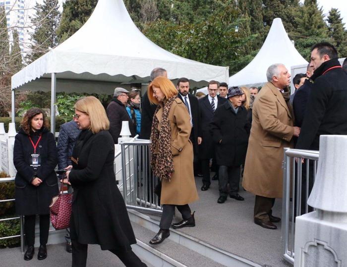 Mustafa Koç mezarı başında anıldı