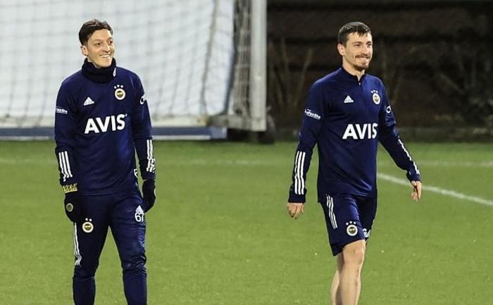 Fenerbahçe haberi: Mert Hakan Yandaş için geliyorlar