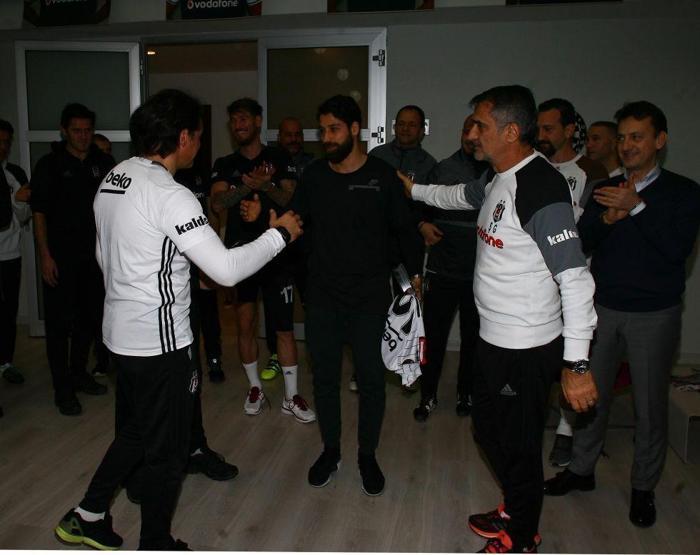 Olcay Şahan, Beşiktaşa veda etti