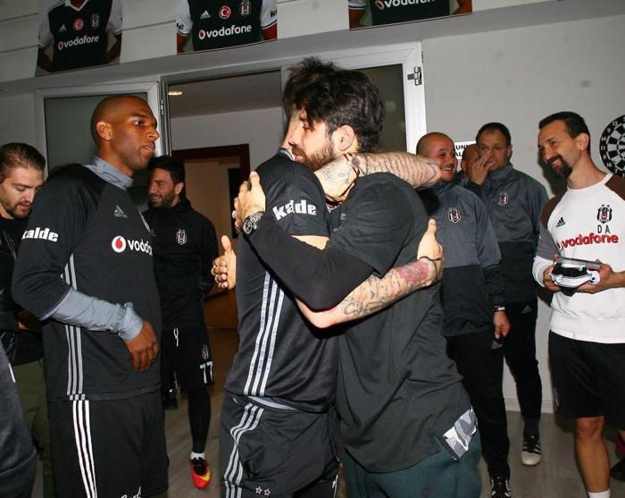 Olcay Şahan, Beşiktaşa veda etti