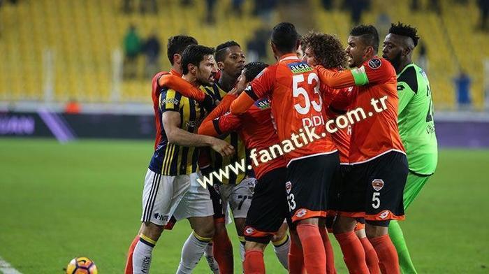 Fenerbahçe-Adanaspor maçından kareler