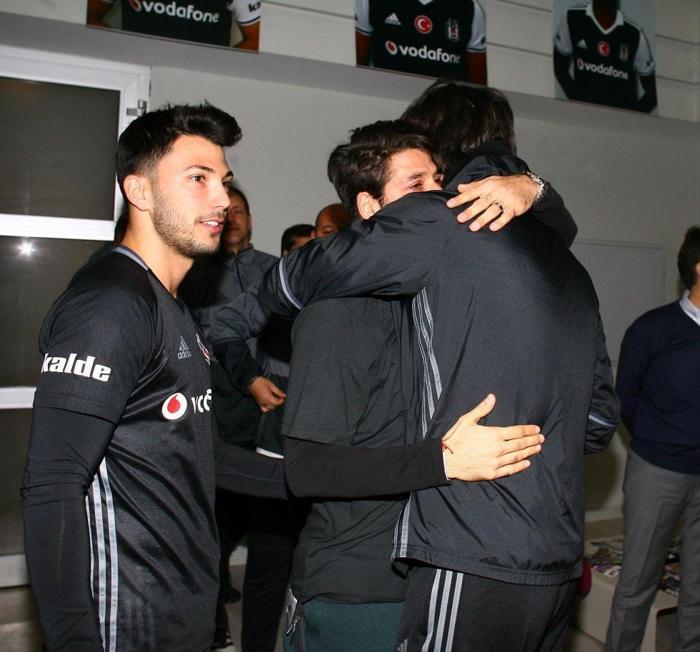 Olcay Şahan, Beşiktaşa veda etti