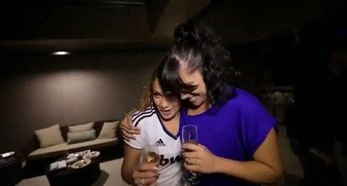Jennifer Lopezden kuzenine Ronaldolu hediye