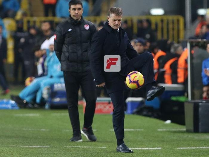 Fenerbahçede büyük sirkülasyon istikrarsızlık getirdi