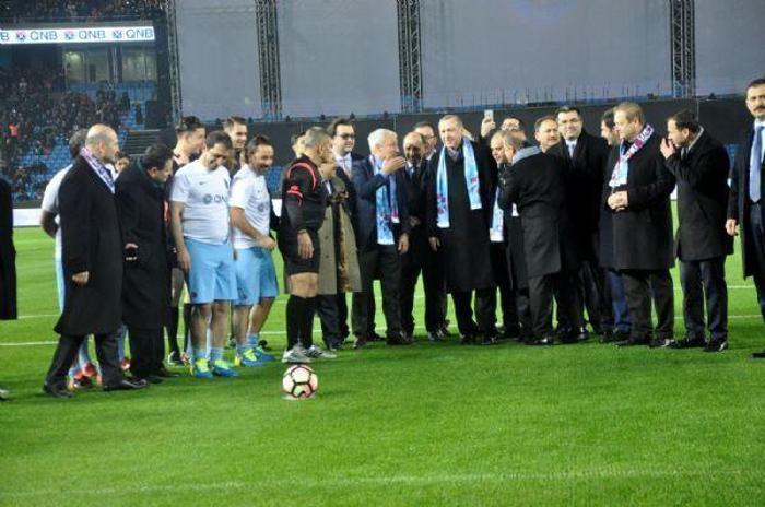 Şenol Güneş Stadının açılışında neler yaşandı