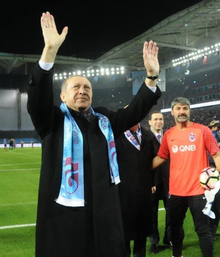Şenol Güneş Stadının açılışında neler yaşandı