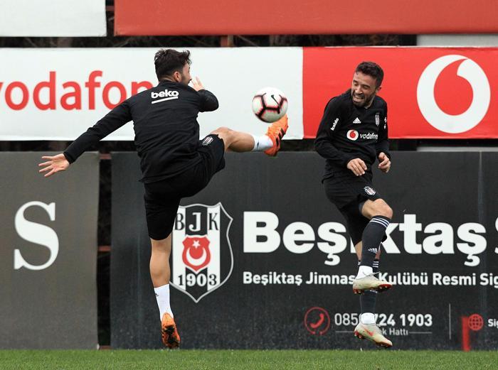 Beşiktaşlı futbolcuların yeni maaşları belli oldu