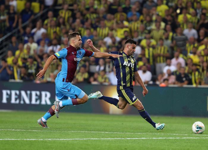 Fenerbahçe - Trabzonspor maçında dikkat çeken kare