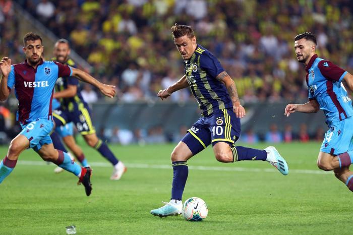 Fenerbahçe - Trabzonspor maçında dikkat çeken kare