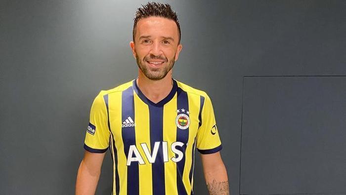 Gökhan Gönül - 76