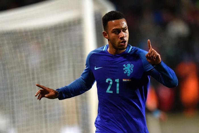 Sürpriz Memphis Depay gelişmesi