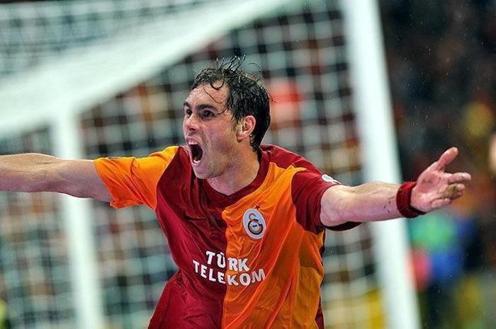 4 büyüklerin eski futbolcuları şimdi nerede