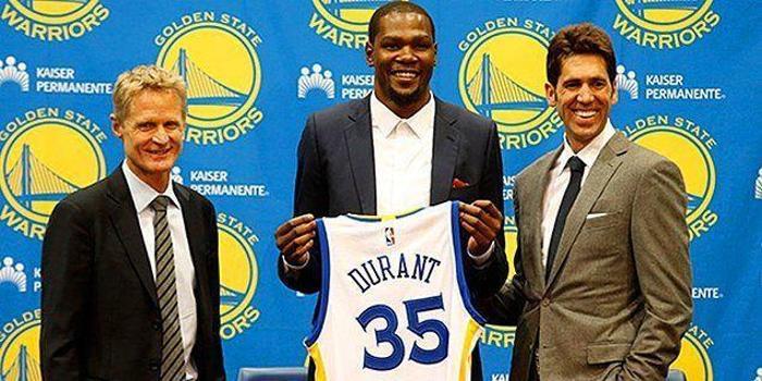 Kevin Durant: 54.3 Milyon Euro (Oklahoma City ➡ Golden State Warriors)