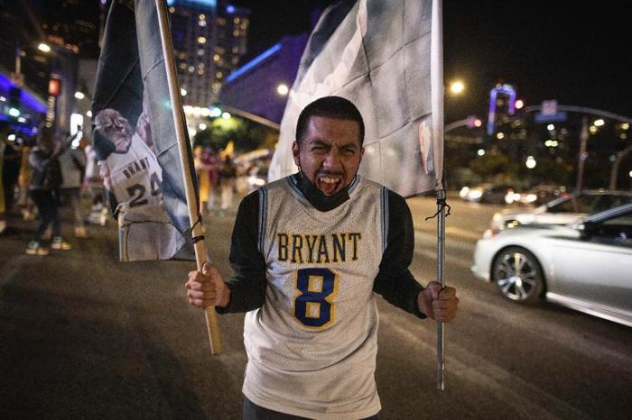 NBA şampiyonu Los Angeles Lakers | Bu şampiyonluk Kobe için