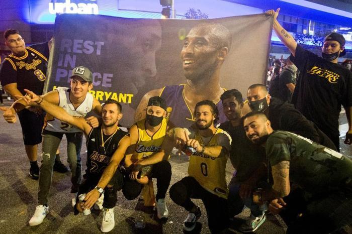 NBA şampiyonu Los Angeles Lakers | Bu şampiyonluk Kobe için