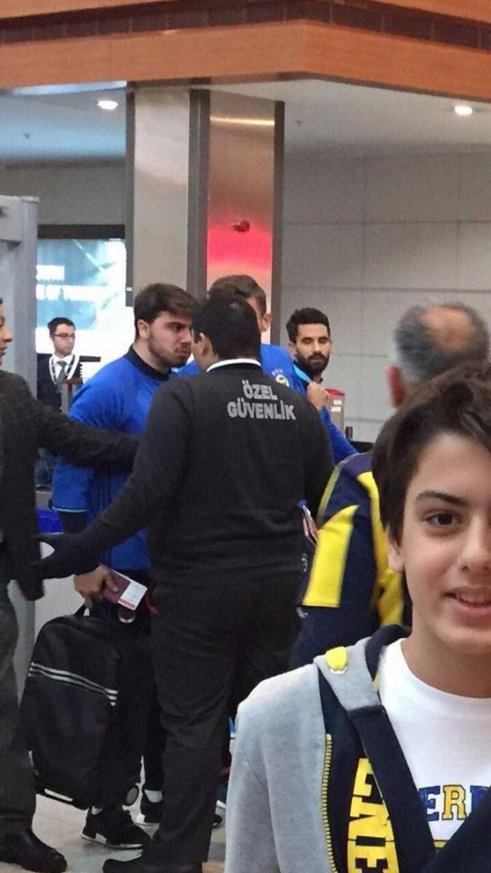 Son dakika... Fenerbahçede Ozan Tufan karakolluk oldu