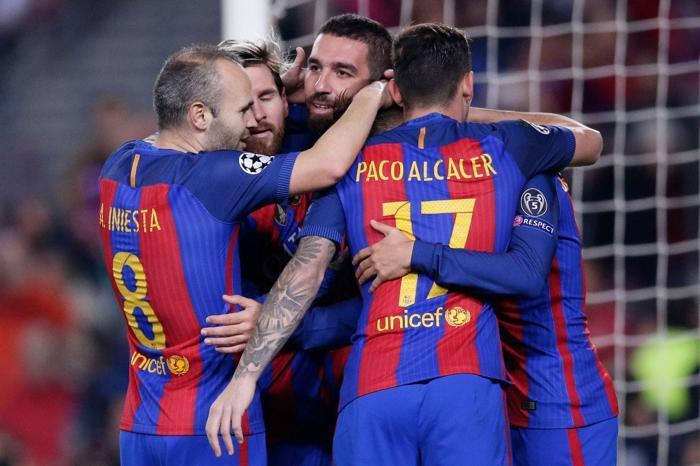 Arda Turan, Barcelonanın muhteşem 6lısında