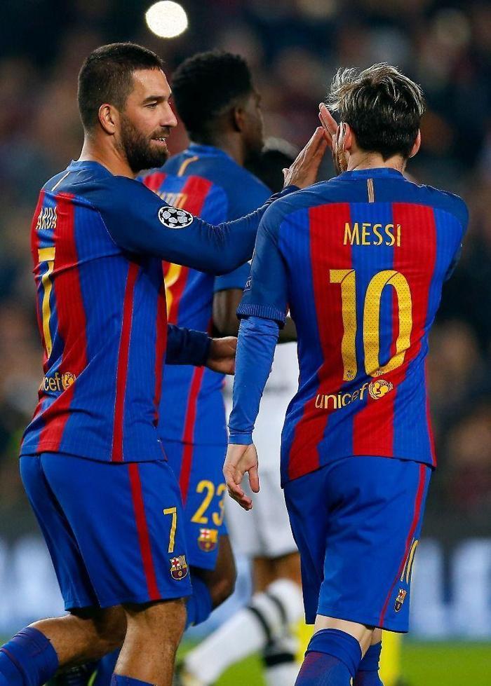 Arda Turan, Barcelonanın muhteşem 6lısında