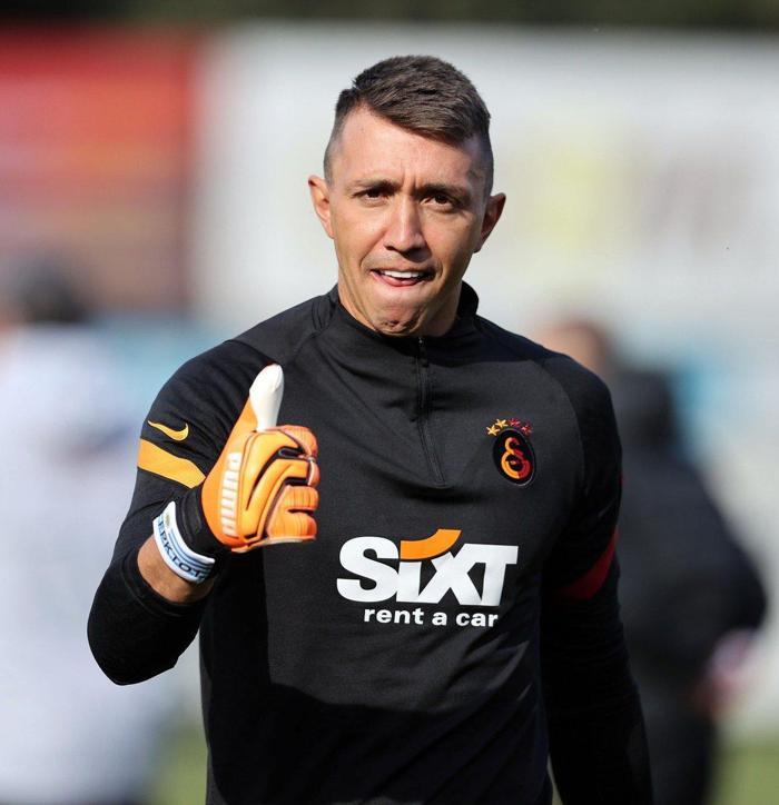 Galatasarayda Fatih Terimde sürpriz 11 kararı
