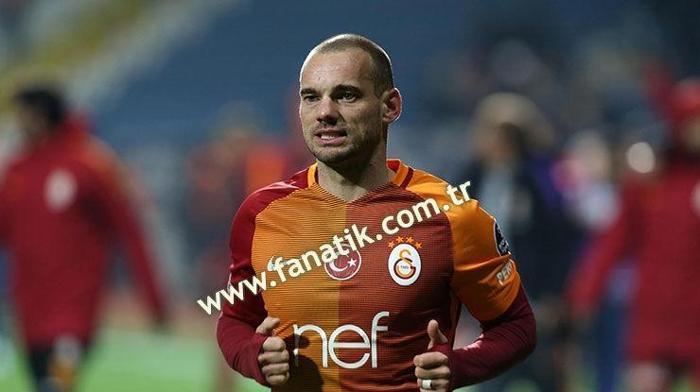 Kasımpaşa-Galatasaray maçından kareler;