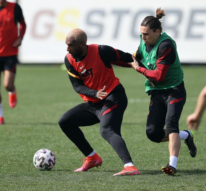 Galatasarayda Fatih Terimde sürpriz 11 kararı