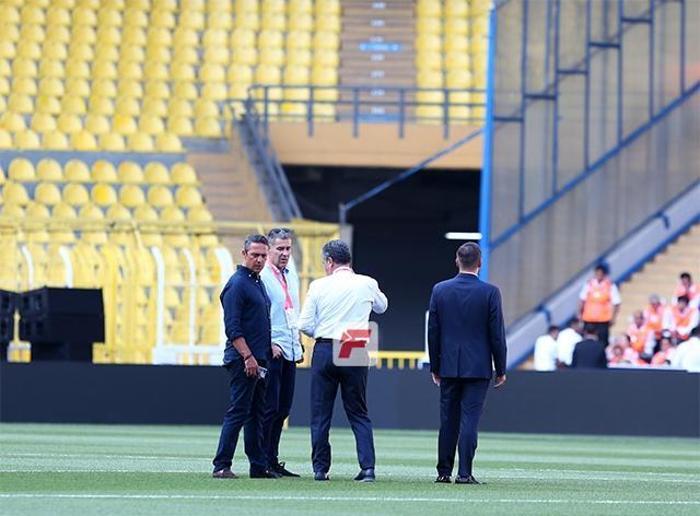 Fenerbahçe - Trabzonspor maçına doğru Ali Koç stadda...
