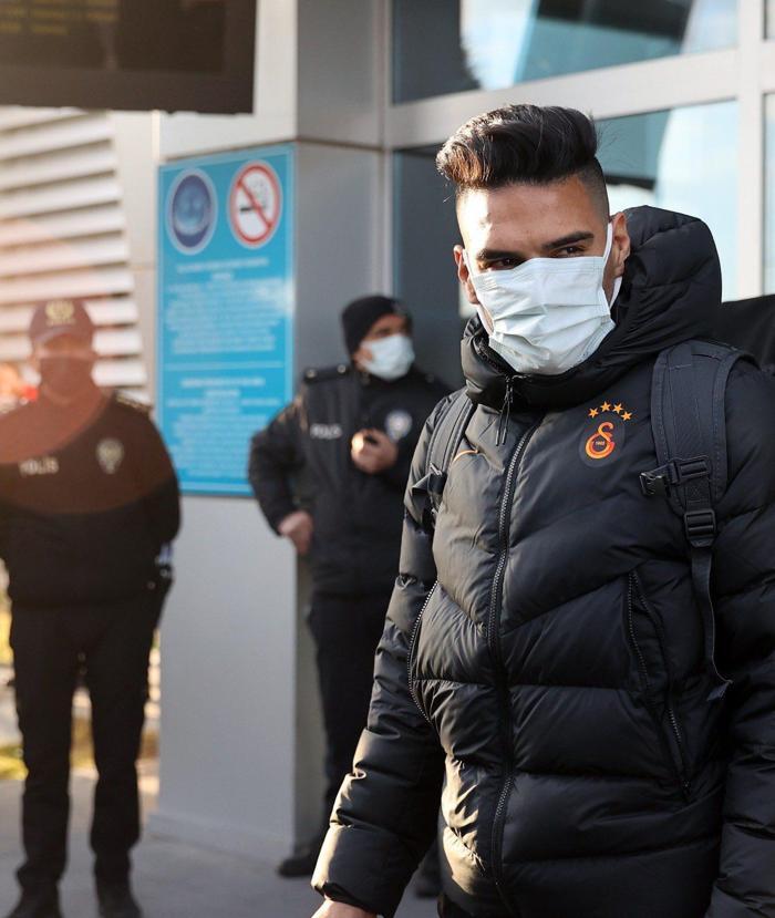 Galatasarayda Fatih Terimde sürpriz 11 kararı