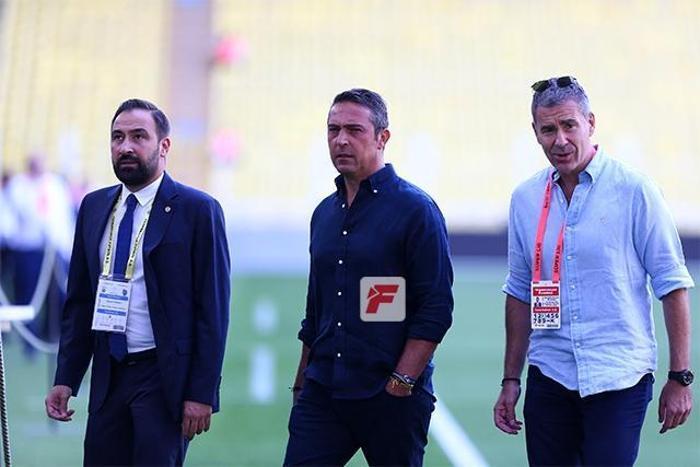 Fenerbahçe - Trabzonspor maçına doğru Ali Koç stadda...
