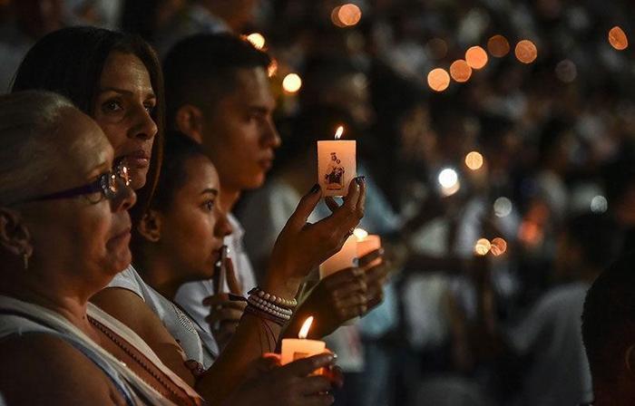 Yüz binler Chapecoense için bir araya geldi