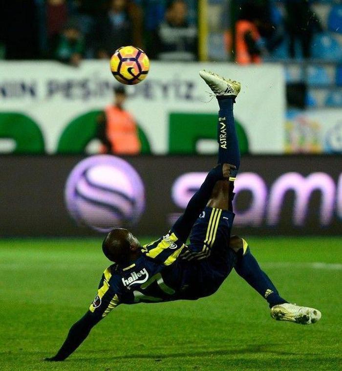 Moussa Sowa ters ev daveti