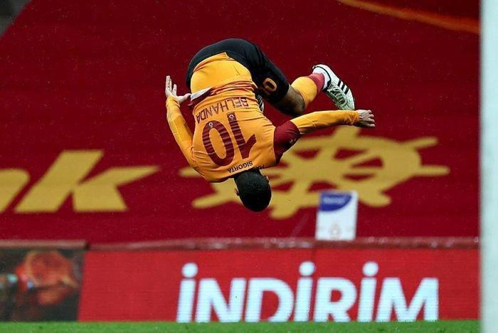 Son dakika Galatasaray haberi Belhandanın menajeri konuştuFatih Terim için...