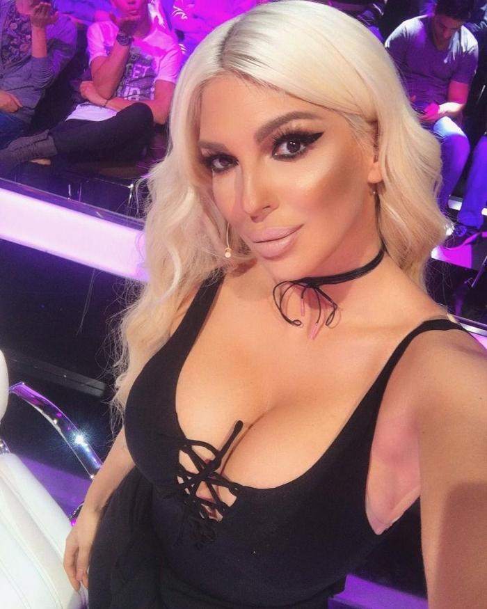 Jelena Karleusa İstanbulda