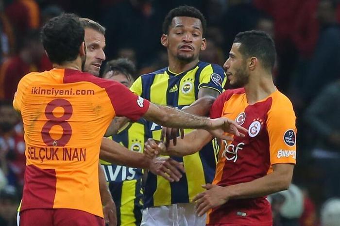 Galatasaray Younes Belhandanın sözleşmesini neden feshetti İşte o süreç...