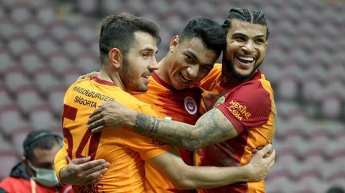 Transferde Mostafa Mohamed sürprizi Galatasaray...