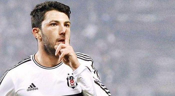 Süper Ligde futbolcuların maaşları dudak uçuklattı