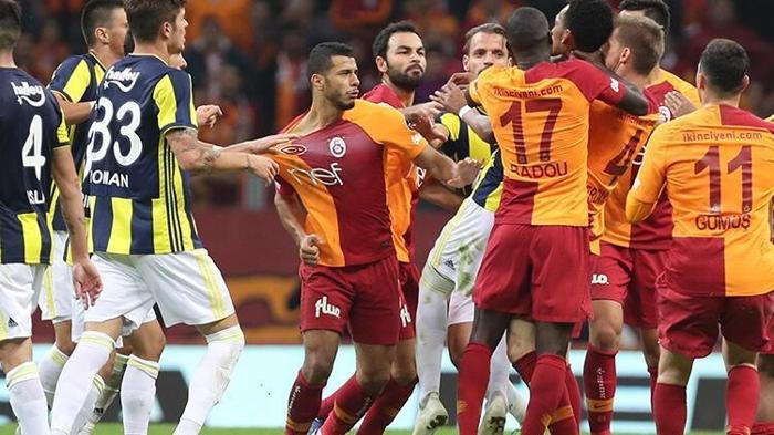 Galatasaray Younes Belhandanın sözleşmesini neden feshetti İşte o süreç...