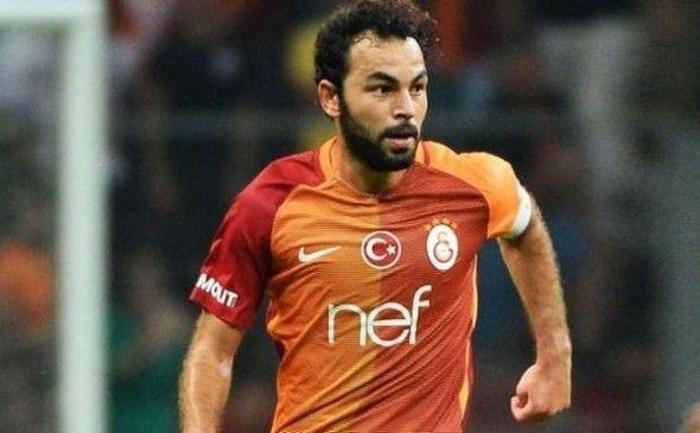 Süper Ligde futbolcuların maaşları dudak uçuklattı