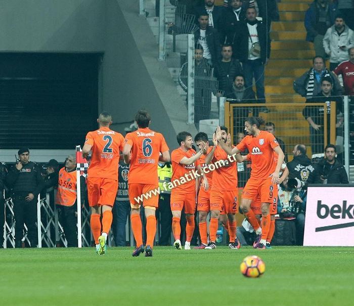 Beşiktaş - Medipol Başakşehir maçı fotoğrafları