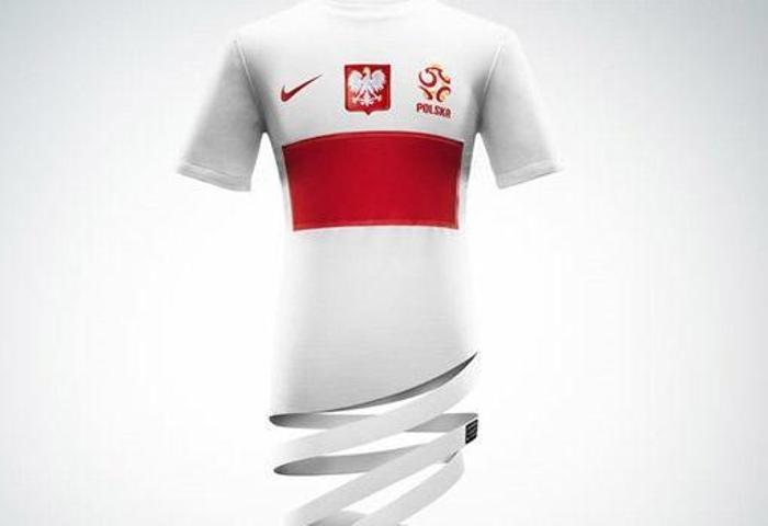 Polonya