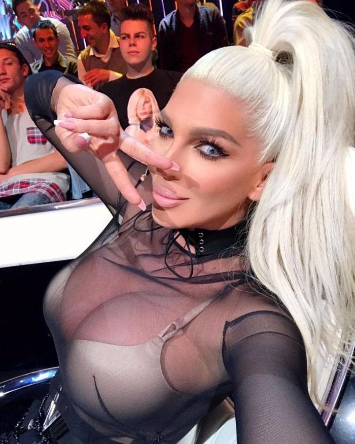 Jelena Karleusa İstanbulda