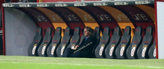 Riekerinke bir haller oldu