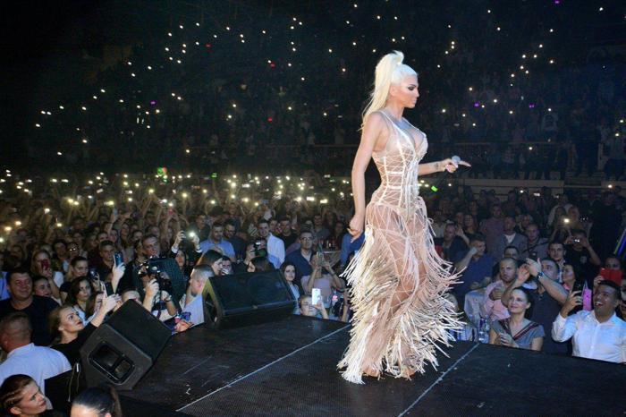 Jelena Karleusa İstanbulda