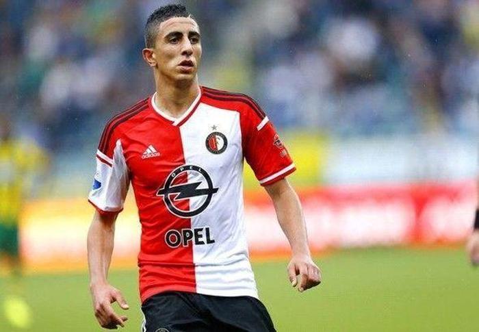 İşte Fenerbahçenin ilk transferi Sosyal medyadan duyuruldu...