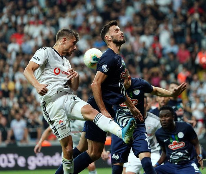 Beşiktaş-Çaykur Rizespor maçında tecrübeli futbolcuya ıslıklı tepki