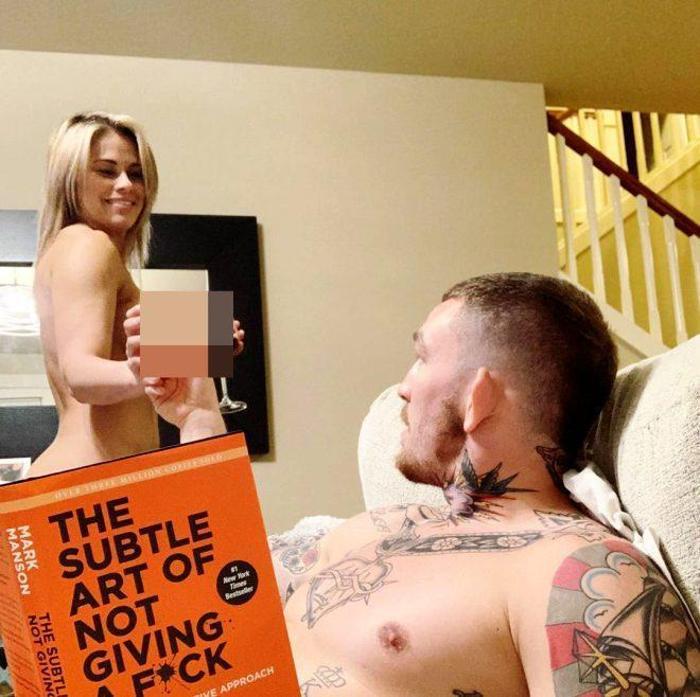 Güzel sporcu Paige VanZant eşiyle çırılçıplak pozları için ilk kez konuştu